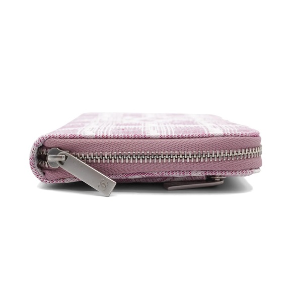 CHANEL ‘Travel line’ Wallet - Picture 6 of 6